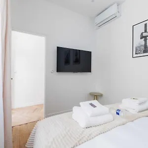 https://superb-appartement-6p2bdr-gare-de-lest.fr-paris.fr